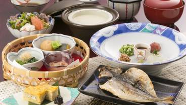 熱海温泉 ホテル貫一(アタミオンセン ホテルカンイチ) / 4