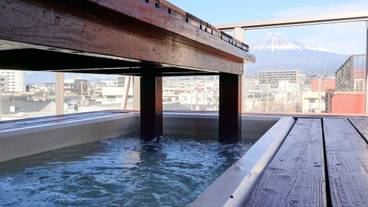 屋外スパ浴槽 / 2