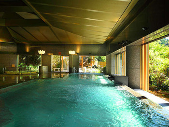 CHECK6：山口県最古のスゴ～イ温泉に入れます。948676