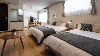 ツインルーム (キッチン/シャワー/トイレ付) エレベーターなし 402室 禁煙