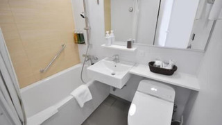 ツインルーム シングルベッド 2 台 喫煙可