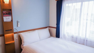 エコノミールーム ダブルベッド 1 台 禁煙