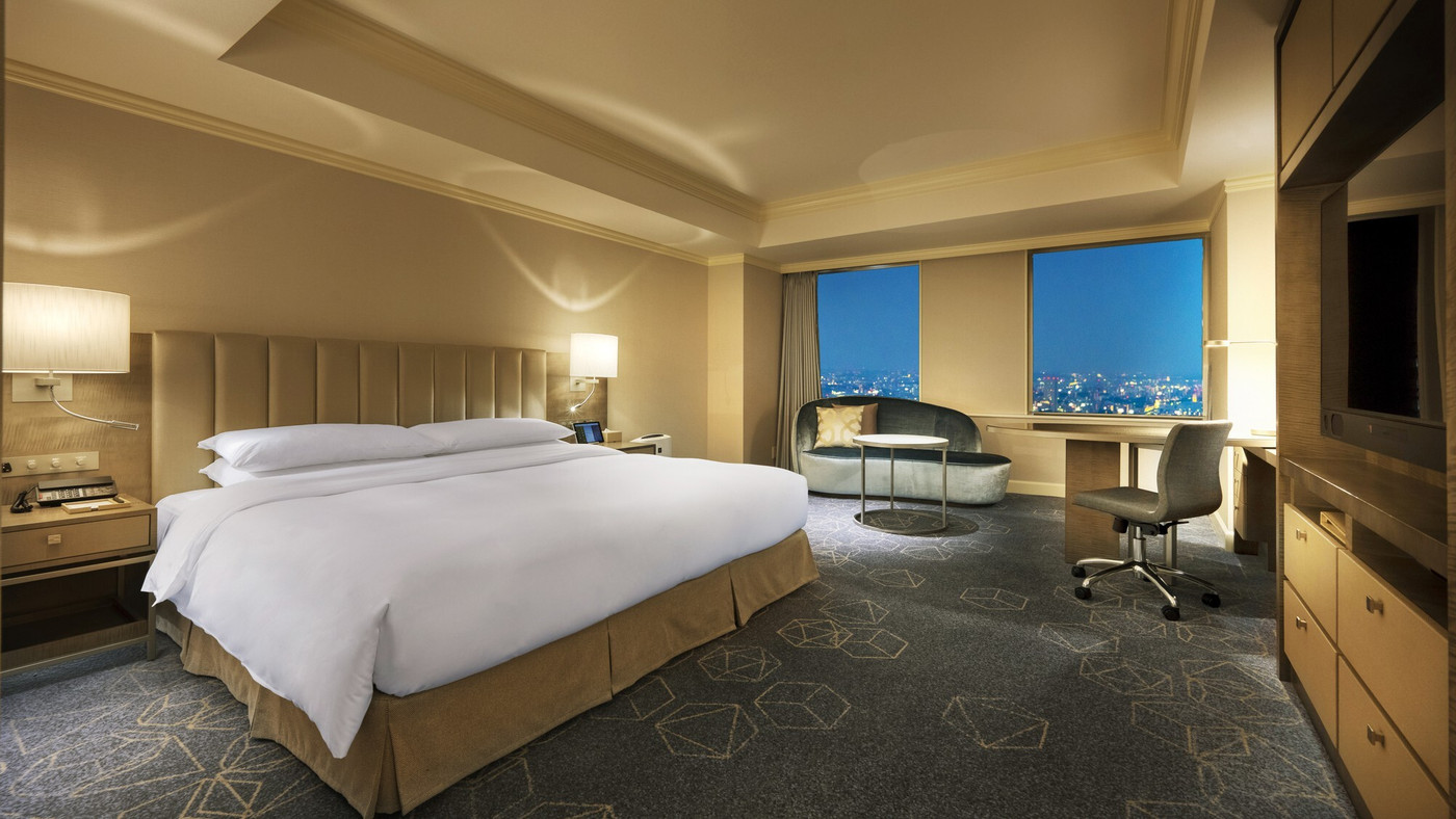 世界各国の人が利用する、名古屋駅の真上に位置するホテル4243584