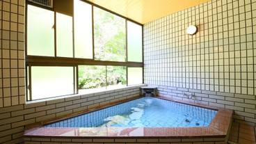 屋内スパ浴槽 / 2