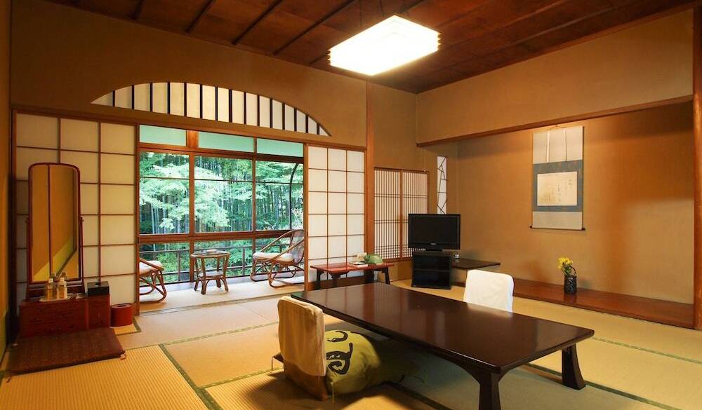 川やお庭を見て
穏やかな気持ちに / 1