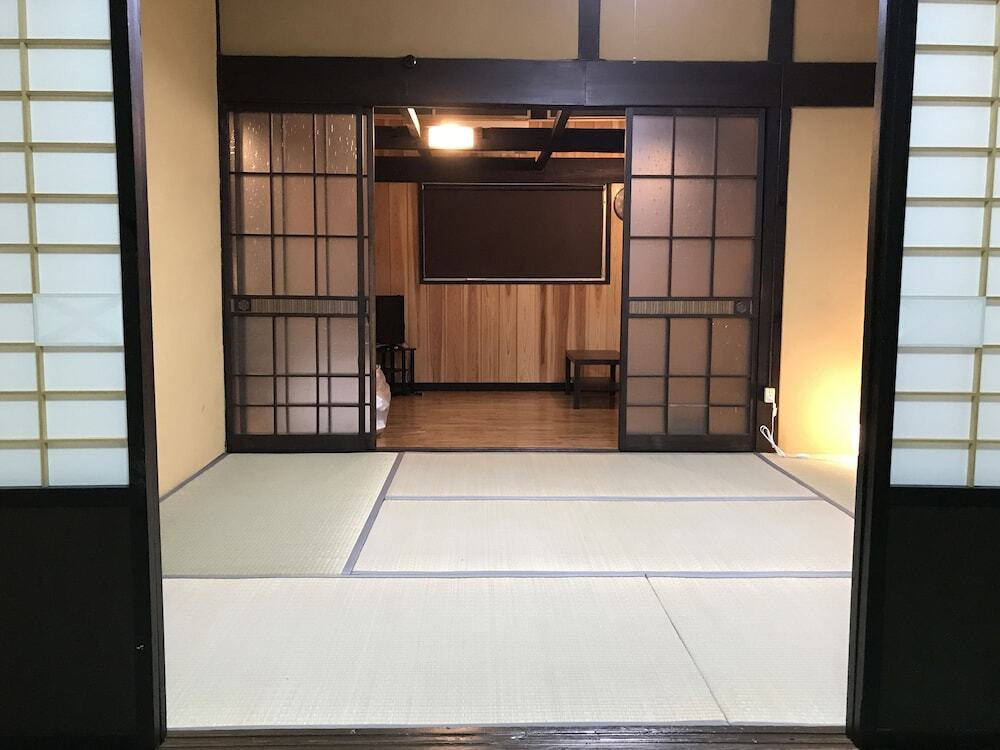 清流の町・郡上八幡の、古民家一棟貸しの宿4088505