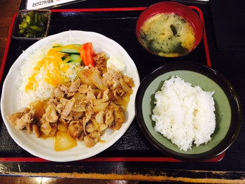 「赤札屋 六本木店」 料理 68531255 豚生姜焼定食（750円）