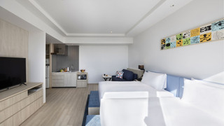 デラックス ツインルーム (with sofa bed)