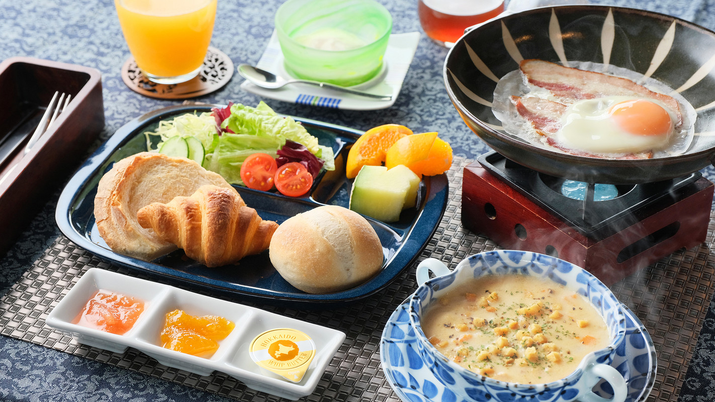 朝食　潮待ちモーニング③