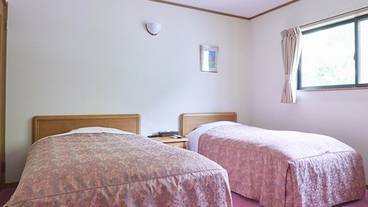 西館 和洋室の寝室 / 3