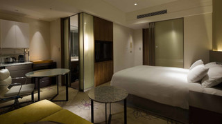 スーペリア ルーム キングベッド 1 台 シティビュー