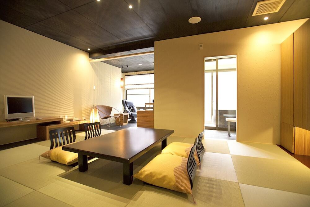 展望風呂付客室/花伝②