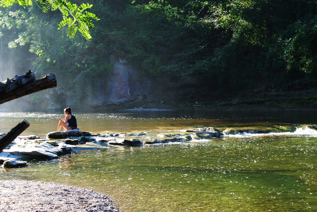 準備不要でラグジュアリーなキャンプができる「グランピング」3906948