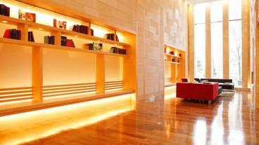 ホテルロビー② / 2