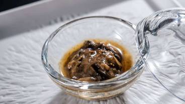 食事・飲み物 / 4