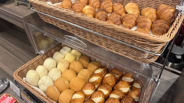 朝食ビュッフェ / 3