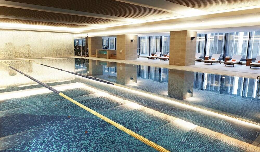 大浴場、ジム、プール
充実の館内設備 / 4