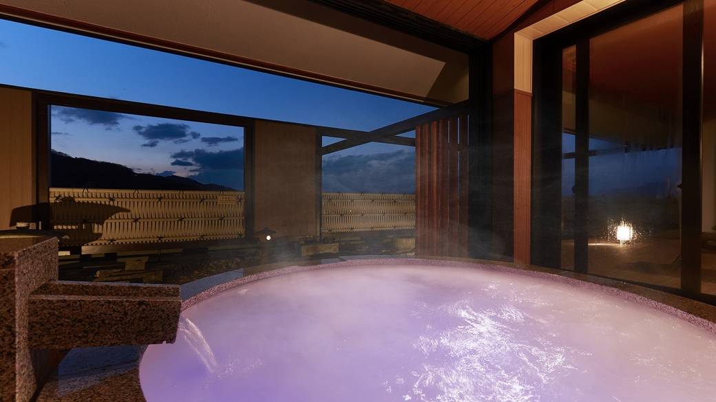 身も心も癒される
2人きりの夜時間 / 3