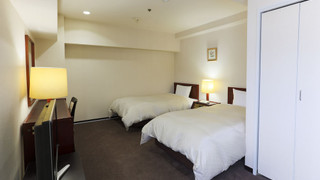 ベーシック ツインルーム シングルベッド 2 台 禁煙