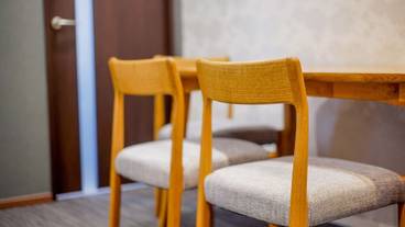 客室内のダイニングエリア / 27