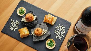 食事・飲み物 / 13