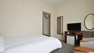 ダブルルーム 禁煙