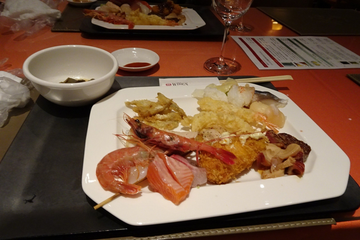 夕食