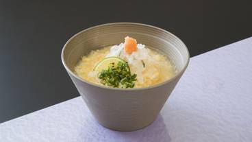 食事・飲み物 / 23