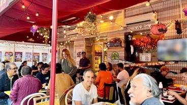 朝食スペース / 8