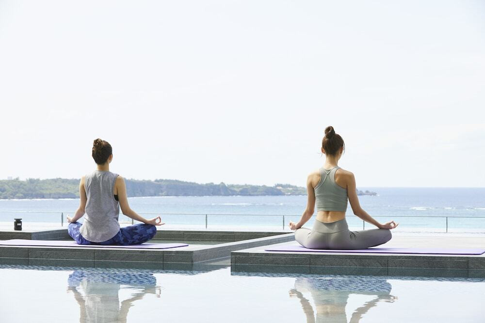 朝ヨガや太極拳に挑戦して自分と向き合うのも◎4055578