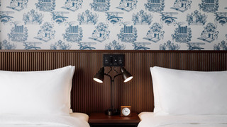 ルーム シングルベッド 2 台 オーシャンビュー