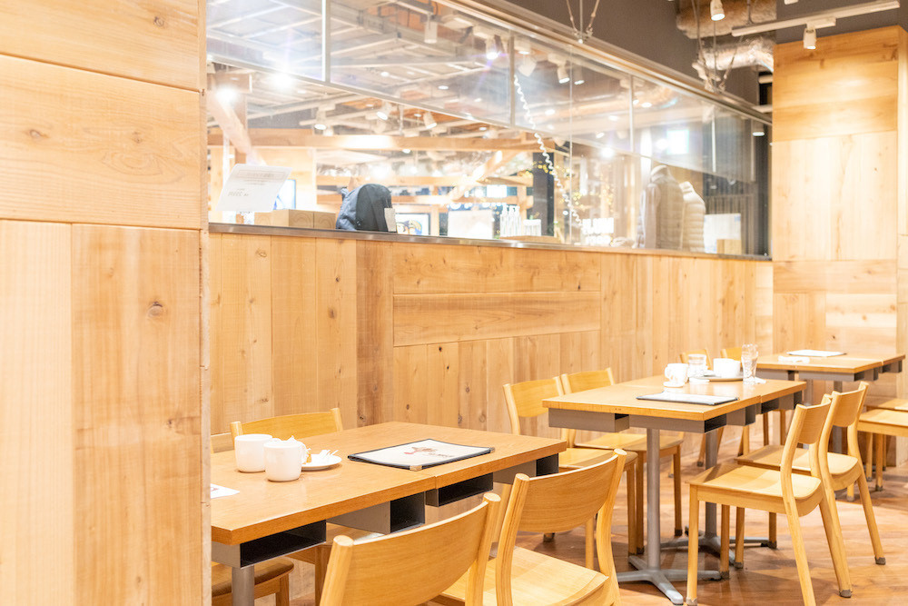 「Cafe&Meal MUJI ホテルメトロポリタン鎌倉」 内観 211321505 