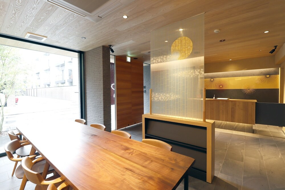 ロビー応接スペース