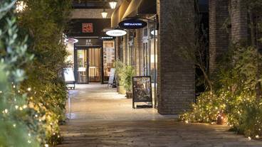 ショッピングモール / 4