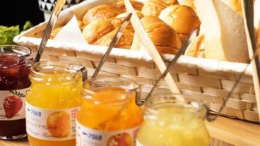 朝食スペース / 10