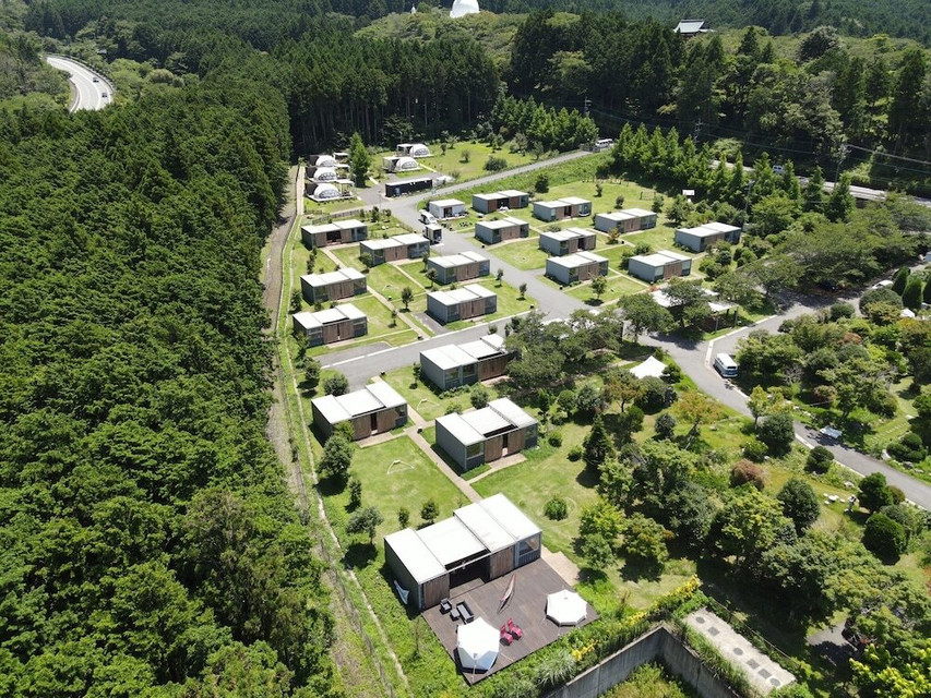 アウトドアフィールド