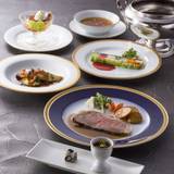 京都ビューが楽しめる
展望レストラン / 2