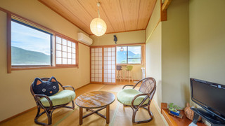 角部屋：和室６畳（トイレ洗面付）【由布岳眺望】（13歳からご宿泊可能）