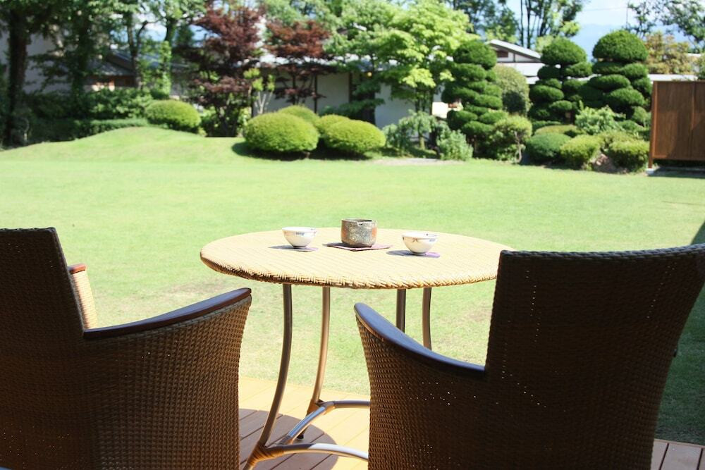 露天風呂付き客室に半個室食でプライベートな滞在を4010034