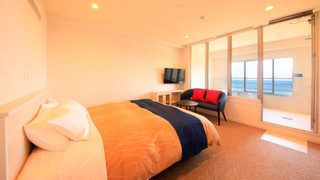 【海側最上階】展望ジャグジー風呂付／定員2名 [ラグジュアリー] [ダブルルーム] [禁煙] [海が見える]