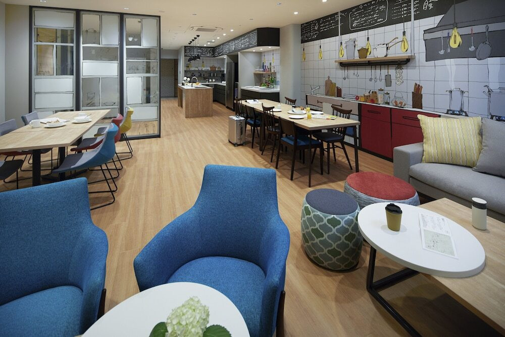 キッチン付きのお部屋にジム、コインランドリー完備の快適ホテル4008049