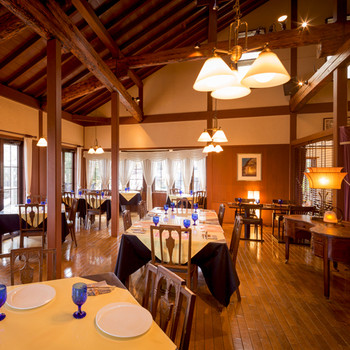 16.アンティークに囲まれ、ノスタルジックな時間を「洋風旅館ぴのん」4272627