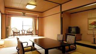 和室12畳高層階 (1歳以下のお子様には食事・寝具付きません)