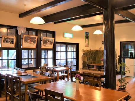 ロッジ オークランド / 2