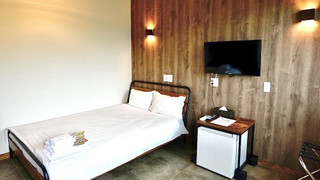 エコノミー ダブルルーム ダブルベッド 1 台 禁煙 浴槽