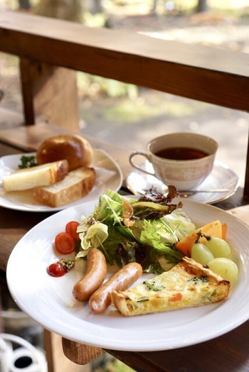 「旧軽井沢Cafe 涼の音」 料理 95897212 11月の軽井沢はオフシーズンでのんびり