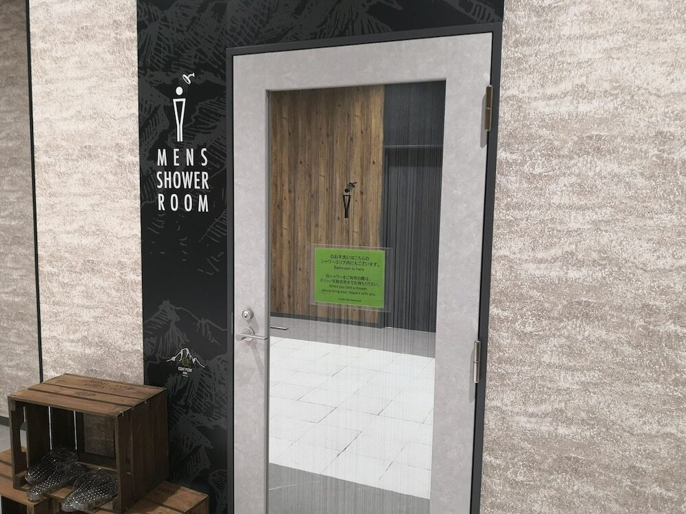 バスルームのシャワー