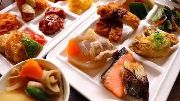 朝食ビュッフェ / 7