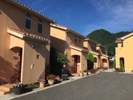 ヴィラ アンソレイユ / 4