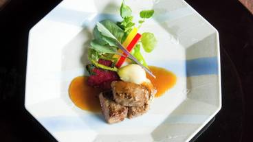 食事・飲み物 / 10